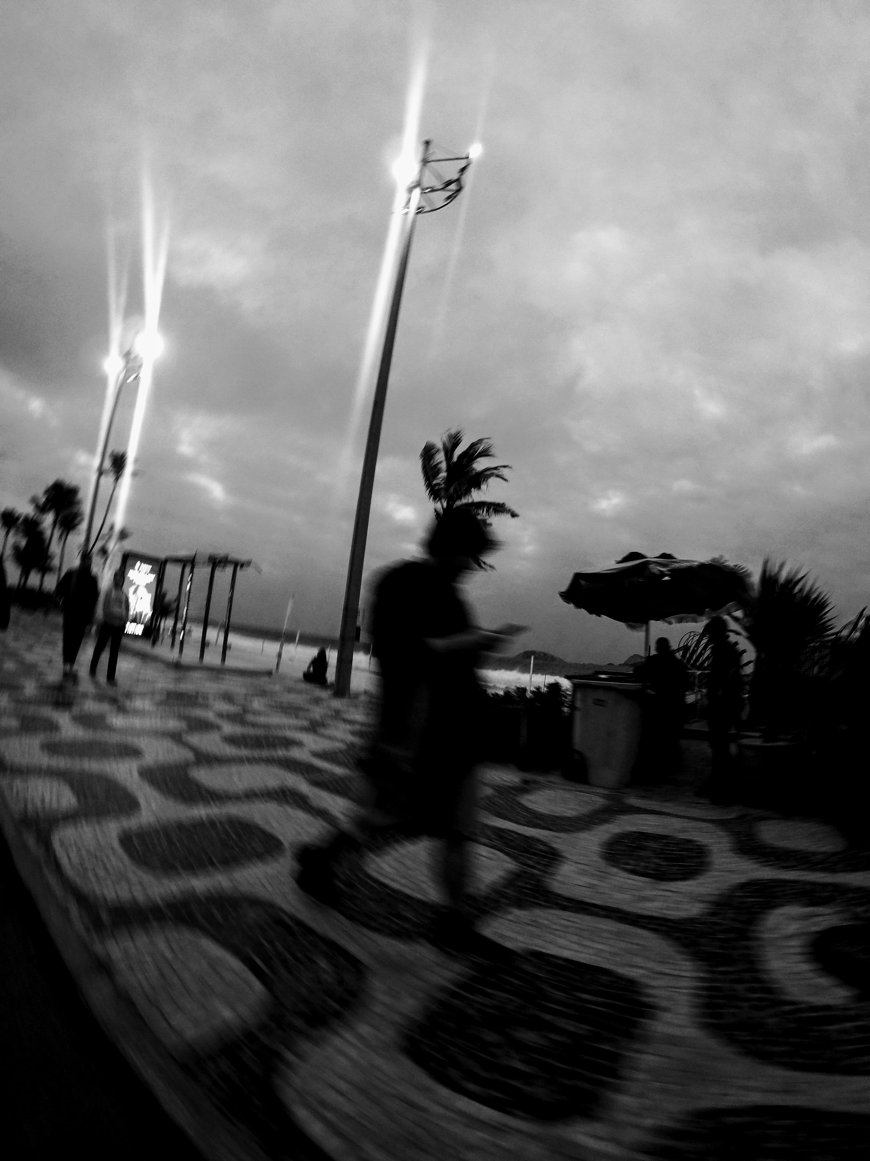 G1992486~2.jpg